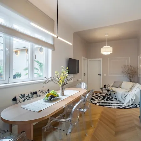 Apartmán Interbelic Rooftop | 3bdr *