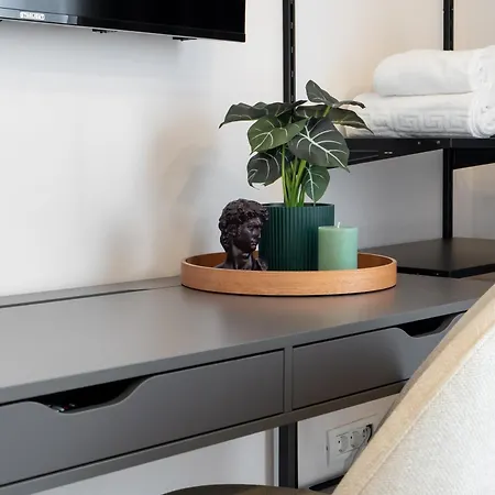 Interbelic Rooftop | 3bdr Apartmán Bukurešť