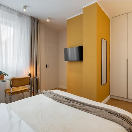 Interbelic Rooftop | 3bdr Apartmán