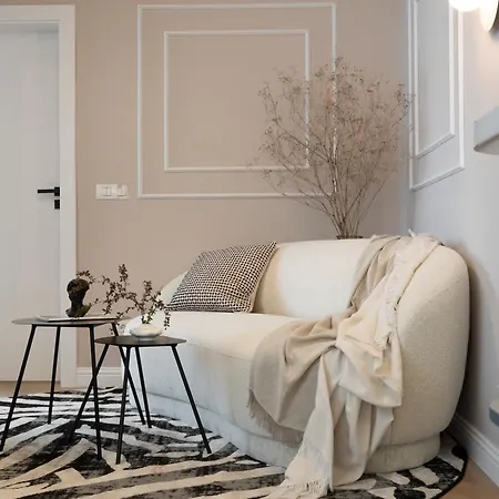 Interbelic Rooftop | 3bdr Apartmán