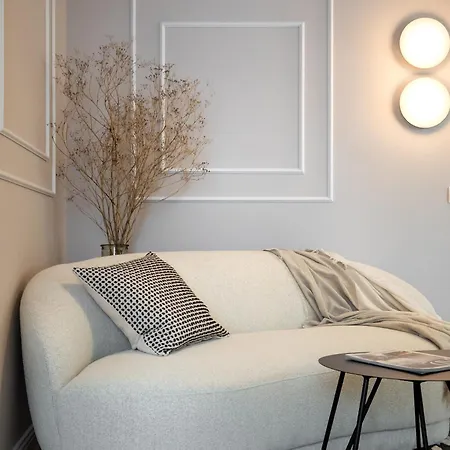 Interbelic Rooftop | 3bdr Apartmán Bukurešť