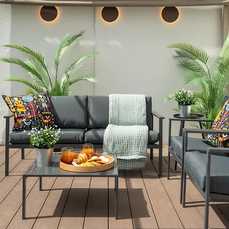 Interbelic Rooftop | 3bdr * Bukurešť